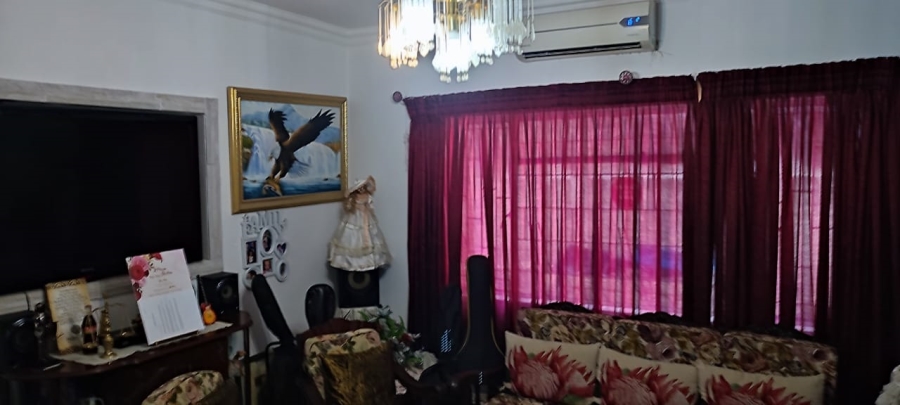 4 Bedroom Property for Sale in Oos Einde North West